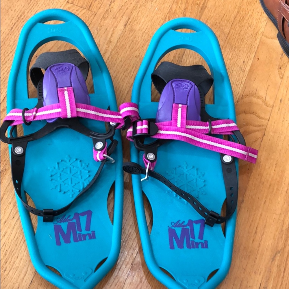 Atlas mini 17 inch snow shoe turquoise and purple